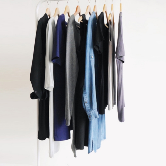 Timeless Minimalist Basic Mystery box + free gift - Picture 5 of 13